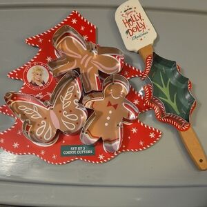 (J64) Holiday Cookie Cutter Set with Spatula Dolly Parton